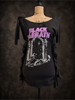 Women's Black Sabbath Graphic Tie-Sleeve fringe Top